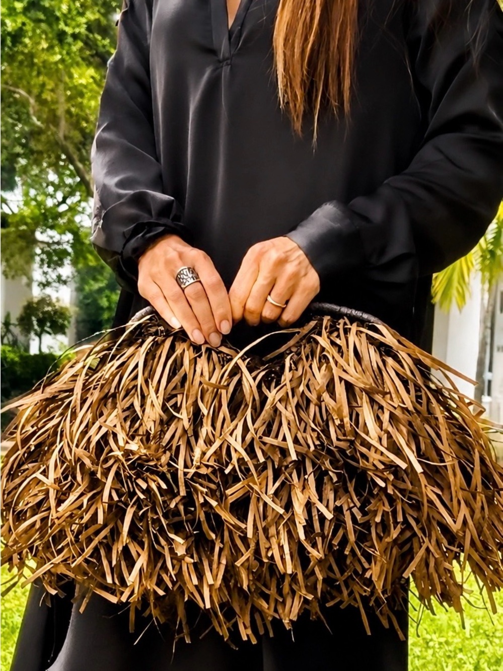 Brown Fringe Raffia Tote Bag - Handmade - Picture 2 of 6